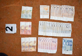 Više osoba uhapšeno u Cazinu zbog sumnje na trgovinu narkoticima