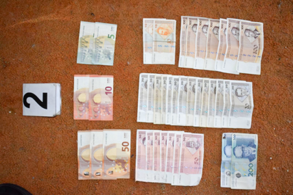 Više osoba uhapšeno u Cazinu zbog sumnje na trgovinu narkoticima