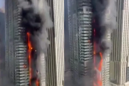 Ogroman požar zahvatio neboder u Dubaiju, evakuisani stanari sa 67 spratova