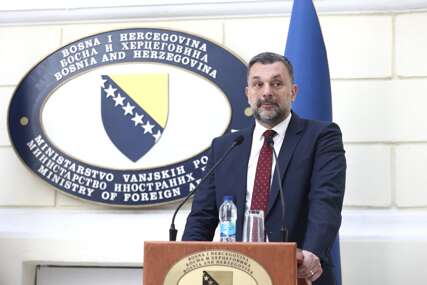 KONAKOVIĆ O SVEMU ŠTO GRAĐANE ZANIMA: "Dijagnoza problema u BiH je jasna – Milorad Dodik. Rješenje nije u federalnim jedinicama"