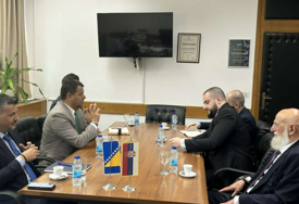 Hurtić i Zukorlić o uvođenju obaveznog vojnog roka u Srbiji i bh. građanima s dvojnim državljanstvom