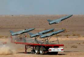 Iran lansirao više od 100 dronova prema Izraelu, IDF pokušava da ih obori
