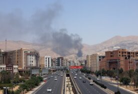 Izrael izvodi nove napade na centralni Iran, imaju kontrolu nad zračnim prostorom Teherana?