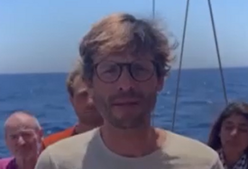 S Gretine jedrilice Madleen poručili Macronu: "Spriječite napad na nas!"