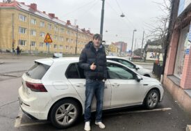 FABRIZIO ROMANO TVRDI Milan i Roma žele 18-godišnjeg Bosanca, ima i naše državljanstvo