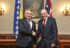 Predstavnici britanske Vlade oštro osudili djelovanje političkih pojedinaca iz RS-a
