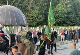 Konjanici iz Karaule krenuli ka Pruscu: Za ovaj dan se ovdje živi