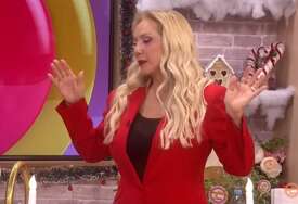 Lepa Brena otkrila kako se nosila sa "ludim godinama" svojih sinova: "Sreća da postoji Boba…"