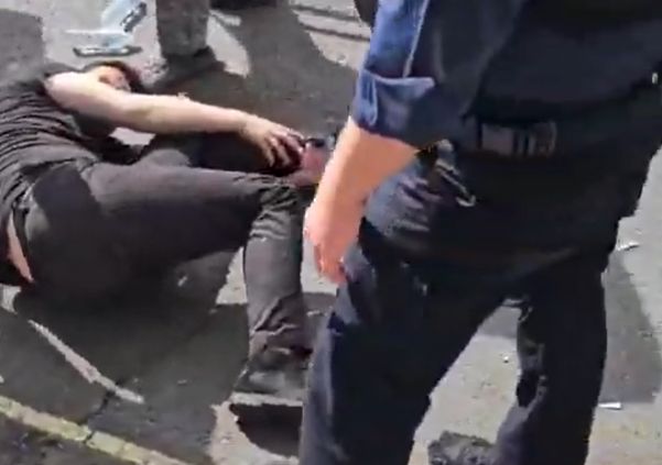 FOTO: SCREENSHOT/XTOMMY ROBINSON
