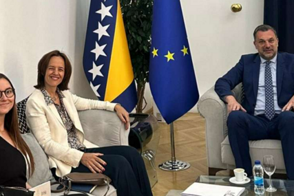 Potvrđen dolazak zamjenika ministra vanjskih poslova Španije na 30. godišnjicu genocida u Srebrenici