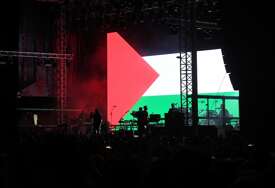 Massive Attack na koncertu u Srbiji snažno podržao Palestinu (FOTO)