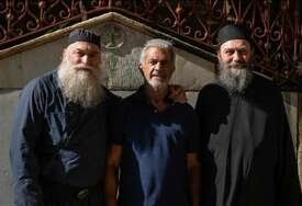 Mel Gibson stigao u manastir Hilandar, tu će boraviti nekoliko dana