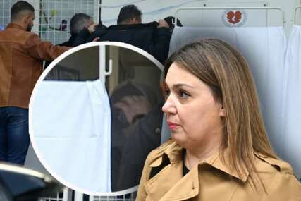 "Je*i se, sine", "Mrzim te" - Procurile jezive poruke majke i dječaka ubice, javnost u šoku!