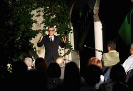 U Muzeju književnosti i pozorišne umjetnosti izvedena monodrama Nebojše Šurlana “Andrić: Moram da progovorim”