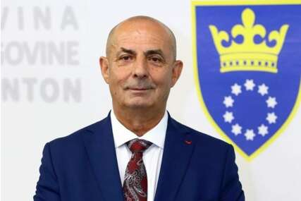 Direktor, zastupnik i penzioner sa skoro milion KM imovine: Ko je Omer Škaljo?