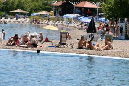 Ljetna sezona na Panonskim jezerima u Tuzli zvanično počela danas