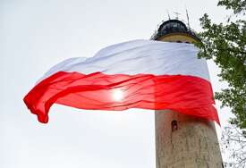 Poljska planira pet puta povećati proizvodnju artiljerijskih granata kako bi riješila nestašicu municije
