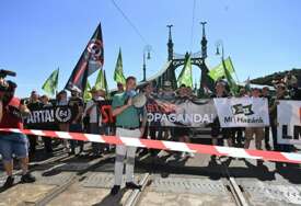Hiljade ljudi na Povorci ponosa u Budimpešti uprkos zabrani