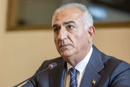 Iranski prijestolonasljednik u egzilu ponudio da predvodi demokratsku tranziciju