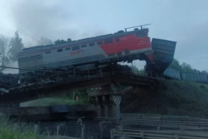 Sedam poginulih i 30 povrijeđenih u željezničkoj nesreći u Rusiji