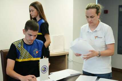 Taekwondo savez FBiH potpisao ugovore s najboljim taekwondoistima, na EYOF-u se nadaju medaljama