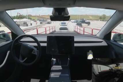 VIDEO Tesla se sama dovezla od tvornice do doma svog novog vlasnika
