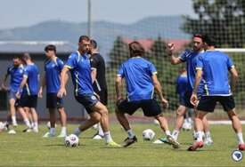 "Zmajevi" odradili službeni trening pred San Marino