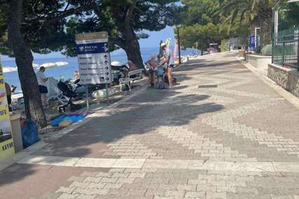 Bili smo u Tučepima: Hoteli puni, privatni smještaj prazan, kafa kao na Baščaršiji, sladoled 8 eura, a paradajz turista još uvijek nema...