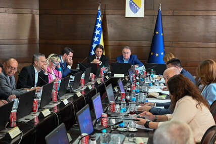 Vlada FBiH: Za finansiranje projekata iz obnovljivih izvora energije putem revolving fonda 17,5 miliona KM