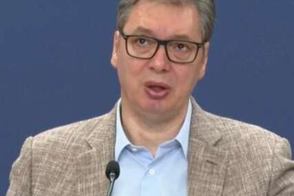 Vučić najavio hapšenja i pokazivao snimke s prosvjeda u Beogradu