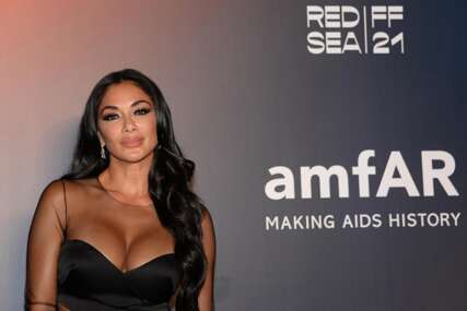 Nicole Scherzinger proslavila 47. rođendan (VIDEO)