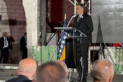 Bećirović: Bošnjaci još nisu otklonili opasnost od novog genocida, BiH se ne može braniti šutnjom