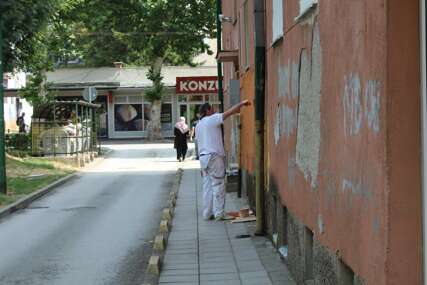 Okom kamere KAD NADLEŽNI NEĆE hoće građani