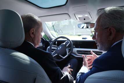 Erdogan testirao novi model turskog automobila TOGG