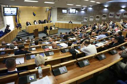 Vakufska direkcija pozvala zastupnike: Nemojte podržati zakon koji je najteža šteta imovini!