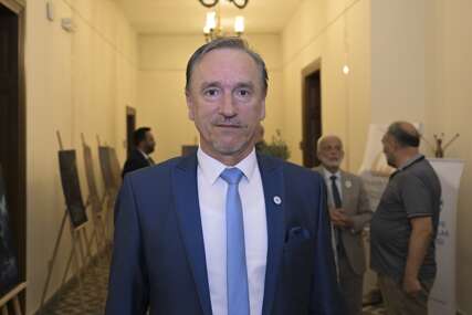 Ljekar koji je preživio genocid u Srebrenici Ilijaz Pilav: Nakon hiljada "nikad više", danas se dešava Gaza