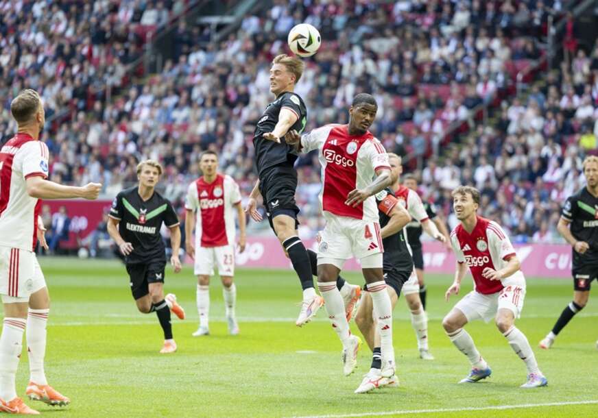 FOTO: EPA/OLAF KRAAK


