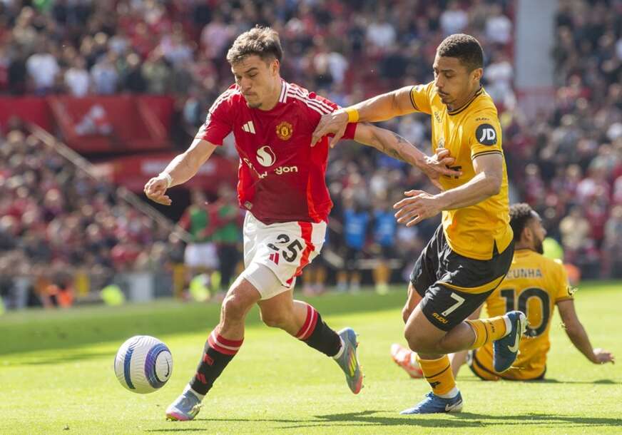 FOTO: EPA/PETER POWELL
