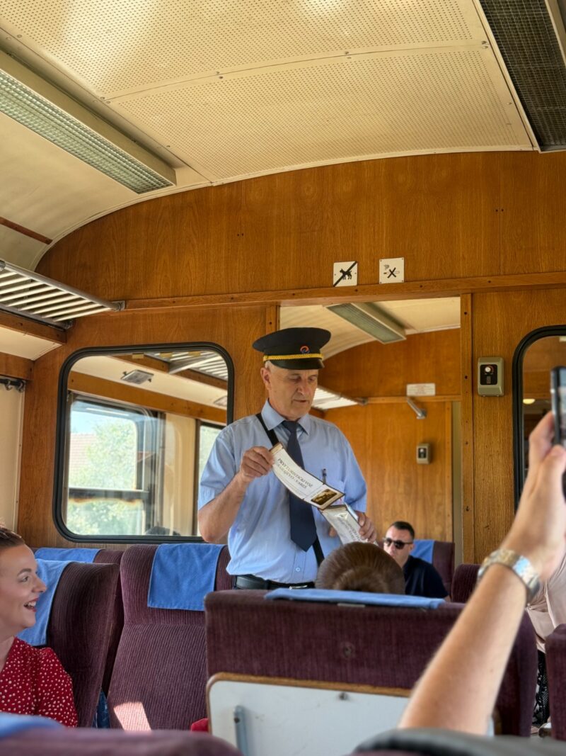 FOTO: USTUPLJENA FOTOGRAFIJA