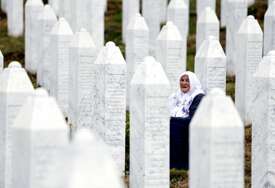 Tri decenije od genocida: "Zakleli su se na oštrici mača..."