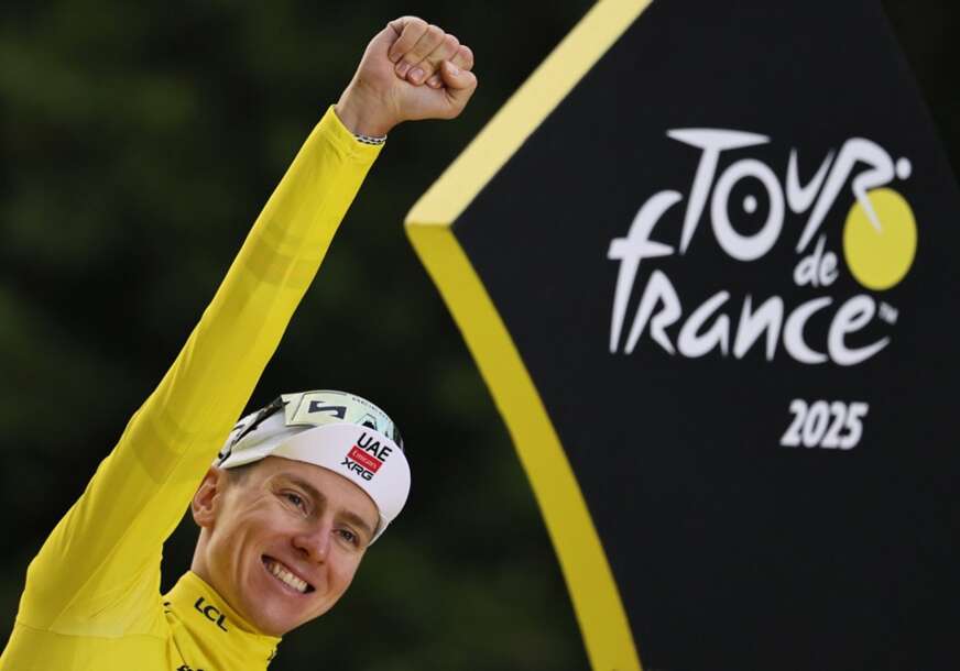 FOTO: EPA/CHRISTOPHE PETIT TESSON
