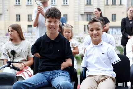 Federalno ministarstvo kulture i sporta: Zlatne plakete Barlovu i Zulfiću