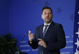 Direktor IDDEEA-e upozorio PIC: Pokušaji uspostave paralelnih digitalnih sistema vode ka fragmentaciji BiH