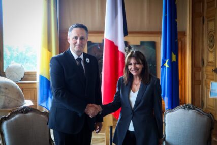 Bećirović razgovarao s gradonačelnicom Pariza Anne Hidalgo
