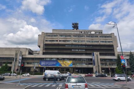 BHRT u raljama politike: Zašto i ko svjesno urušava Javni servis BiH