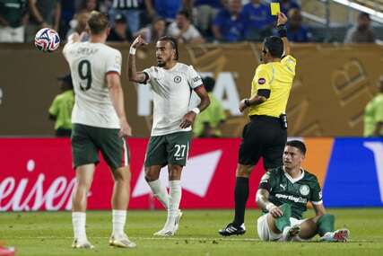 Chelsea savladao Palmeiras autogolom u finišu za polufinale SP-a