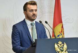 Dukaj: Srebrenica opomena kuda može odvesti nacionalna isključivost