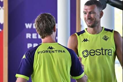 Edin Džeko na prvom treningu u Fiorentini FOTO