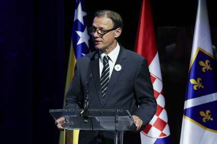 Jandroković: Genocid u Srebrenici primjer u što se mržnja može pretvoriti