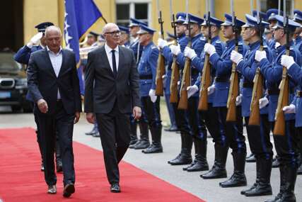 Ministar obrane BiH Helez u službeni posjet primio ministra obrane Švicarske Konfederacije
